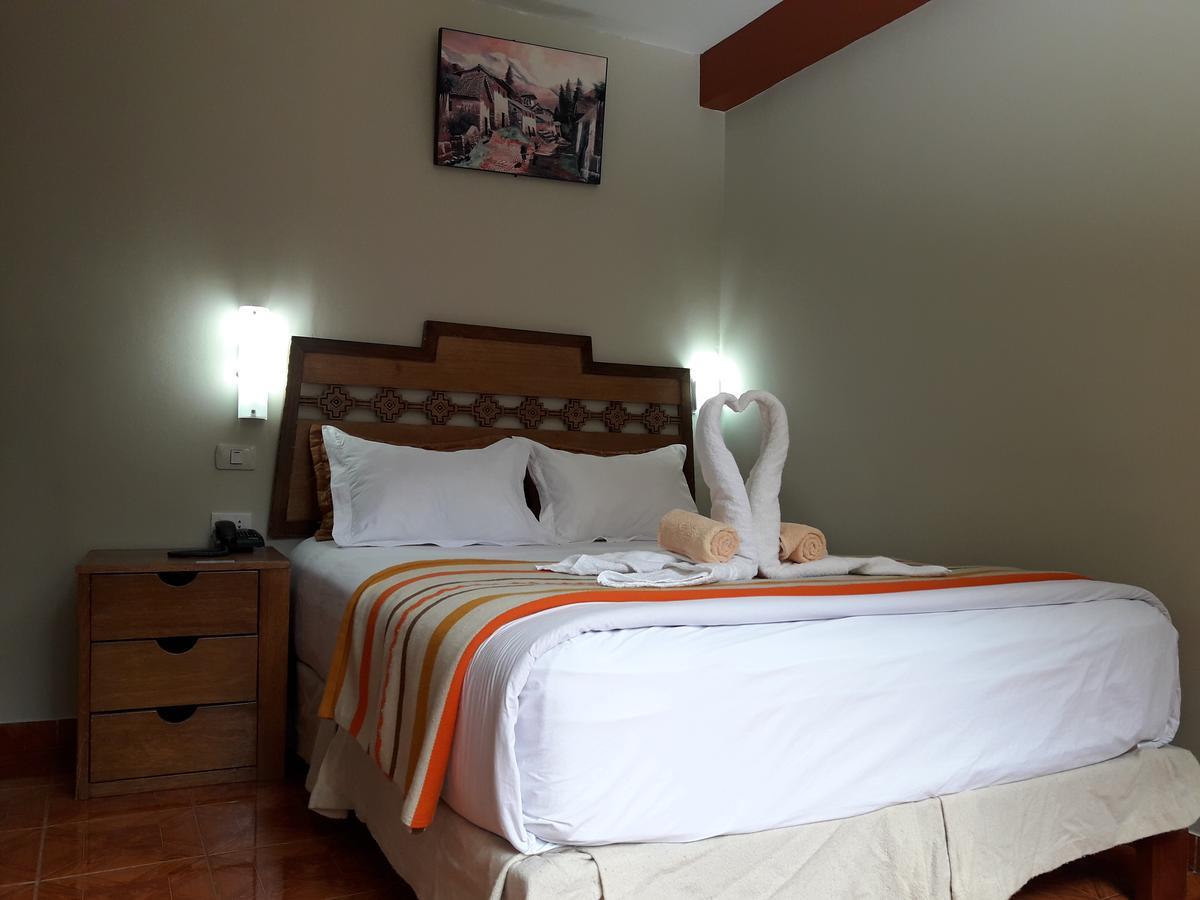 Hostal Vista Waynapata 123 Machu Picchu Exterior photo